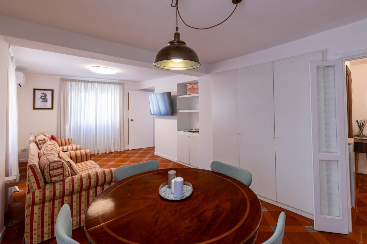 Parlamento Luxury Apartment Ρώμη Εξωτερικό φωτογραφία
