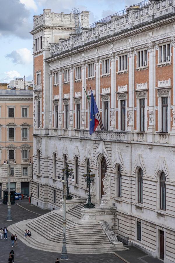 Parlamento Luxury Apartment Ρώμη Εξωτερικό φωτογραφία